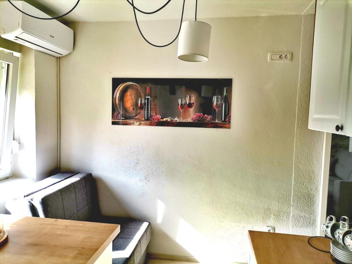 Apartman Anamaria Gospić Eksteriør bilde